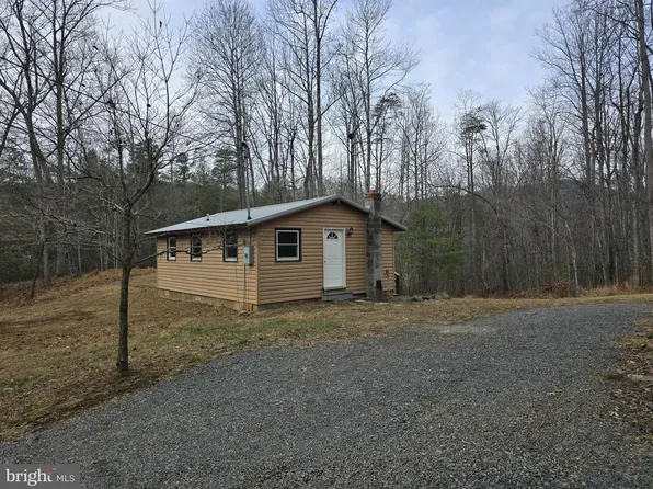 431 E Laurel Dr, Madison, VA 22727