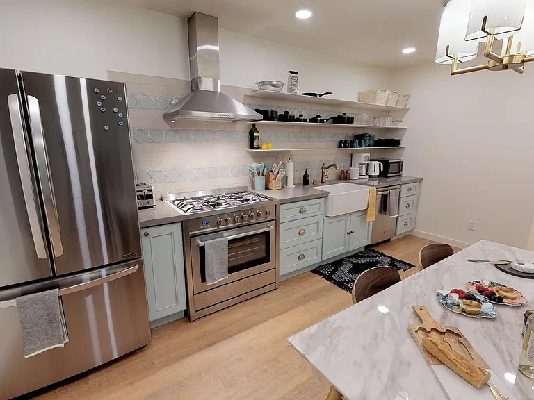 1815 15th St #5 — Photo 3