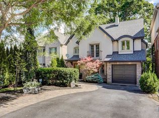 33 Mill Cv, Toronto, ON M8X2S7