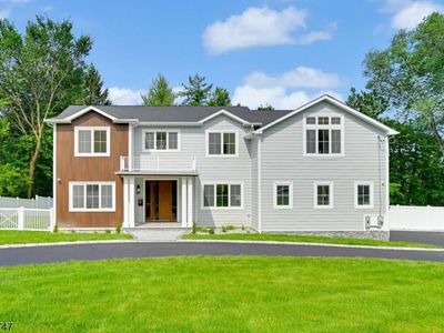 15 Orchard Ln, Livingston, NJ, 07039