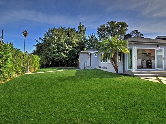 3rd image of 13654 Valleyheart Dr N