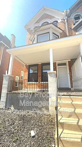 451 W Bringhurst St Photo 1