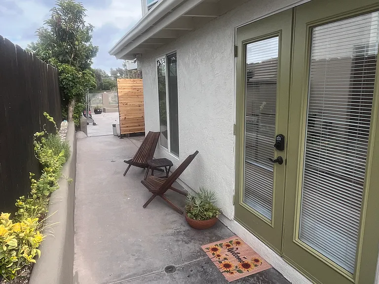 3929 Stanford Dr #1 — Photo 15