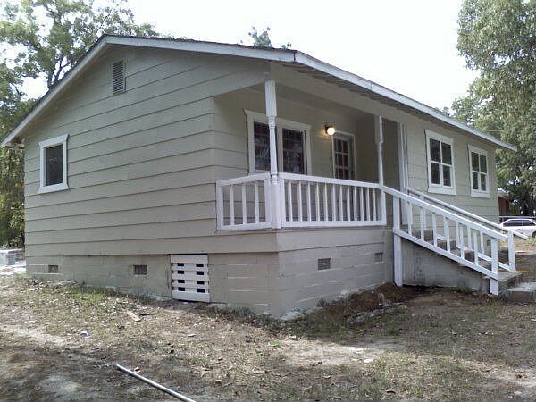 2nd image of 115 Harry Ln