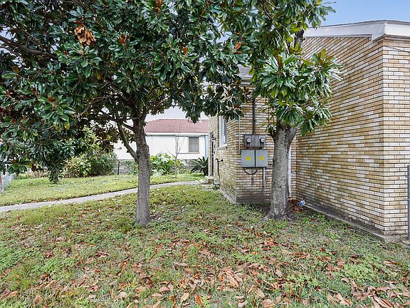 2nd image of 3424 W Metairie Ave N