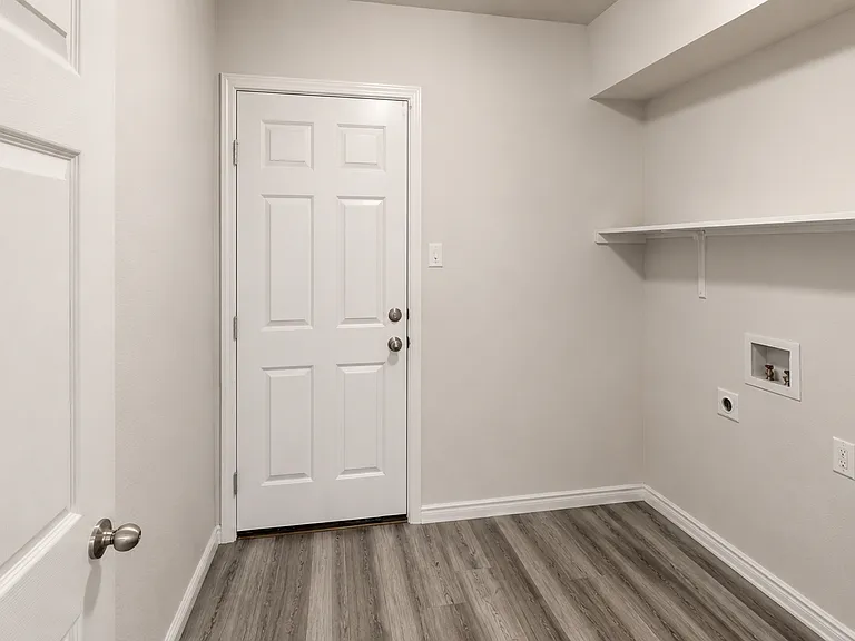 8915 Hidden Oaks Dr — Photo 9