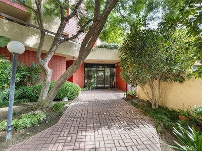 3961 Via Marisol APT 233, Los Angeles, CA, 90042