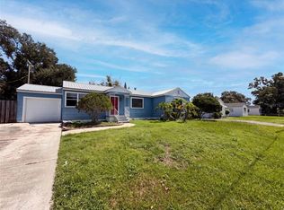 1521 W River Shore Way, Tampa, FL 33603