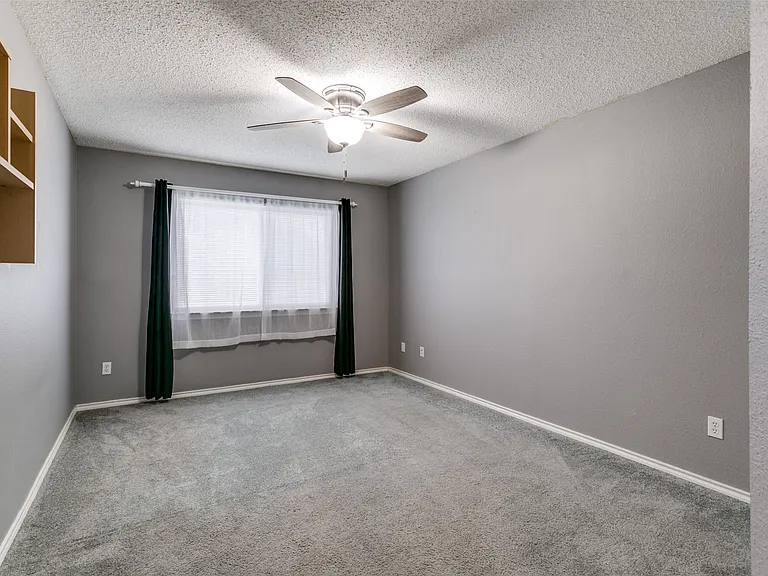 307 Pointer Pl — Photo 20