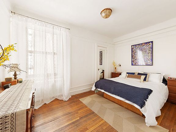 2nd image of 395 Riverside Dr APT 1D