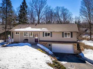 2132 Woodhaven Ln, Duluth, MN 55803