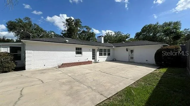 1117 NW 51st Ter — Photo 15