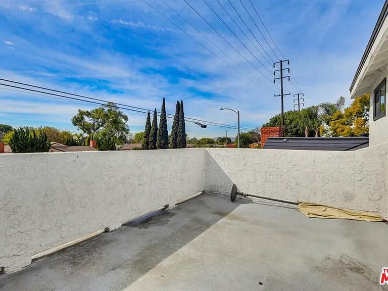 2200 Easy Ave — Photo 41