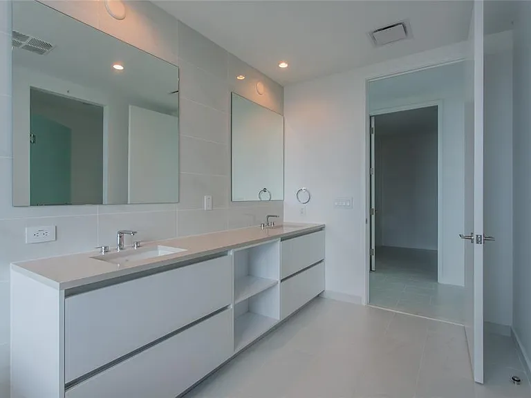 400 Central Ave #2601 — Photo 19