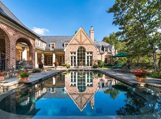 70 Old Ridgewood Pl, Atlanta, GA 30327