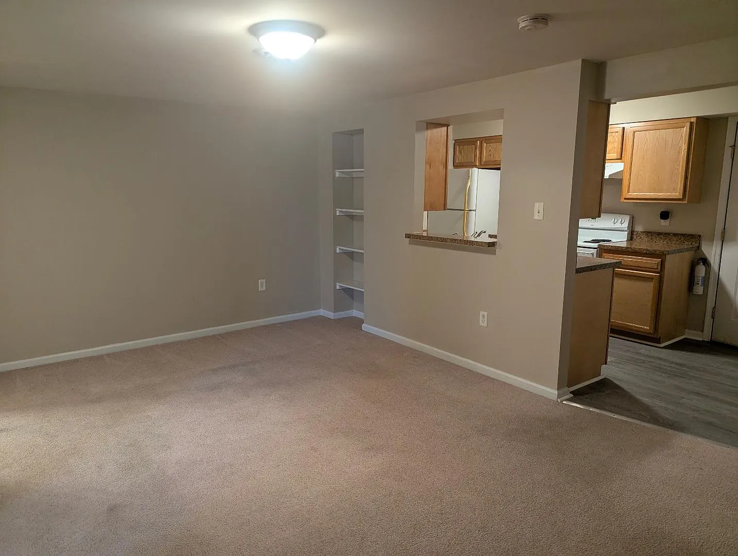 918 John Marshall Hwy - UNIT9 — Photo 1