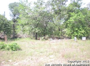 137 Chuckwagon Dr, La Vernia, TX 78121
