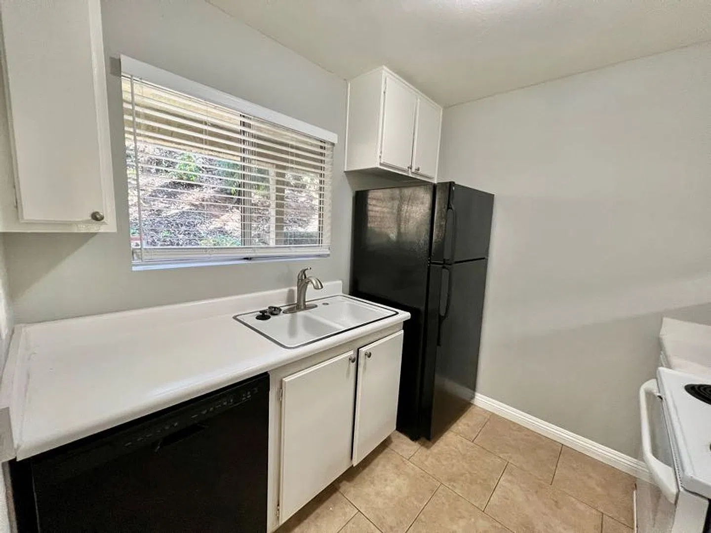 SD: Ground-Floor 1BD/1BA Condo in Allied Gardens w/ Covered Patio, Walk-In Closet & Community Spa! — Photo 3