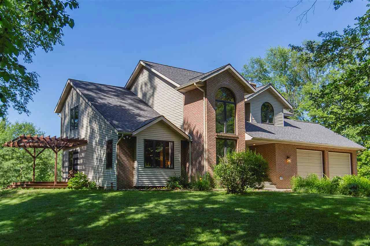 10275 Douglas Rd photo 1