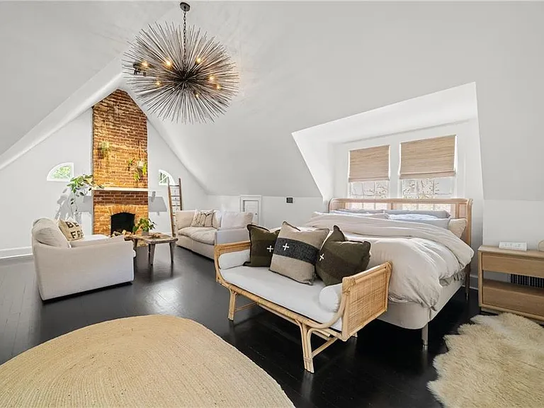 578 Montgomery Ferry Rd NE — Photo 22