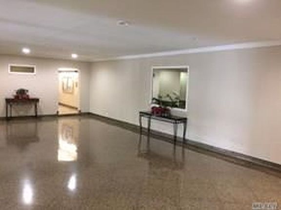 3rd image of 83-37 Saint James Ave #5T