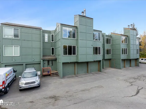 403 Sweetgale Ct #403, Anchorage, AK 99518