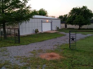 27 Bobalink St, Apache, OK 73006