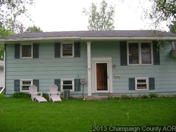1536 Gates Dr photo 1