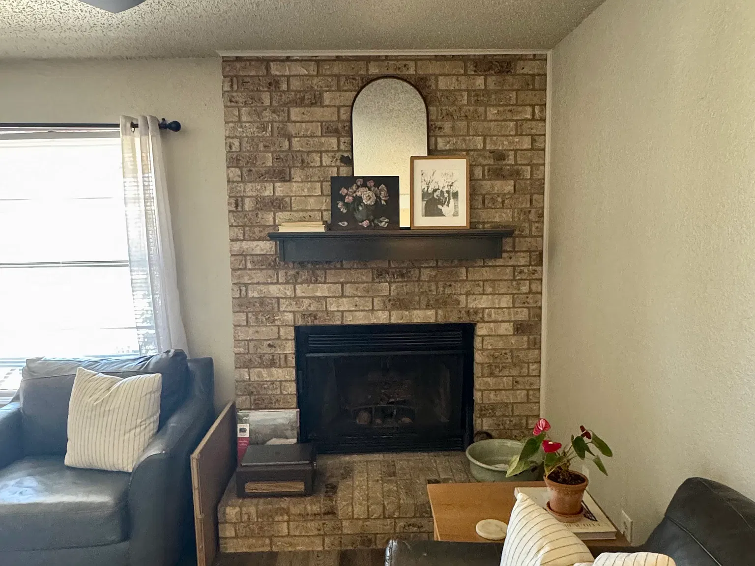2 bed, 1.5 bath, 1056 sqft, $1,750 — Photo 4