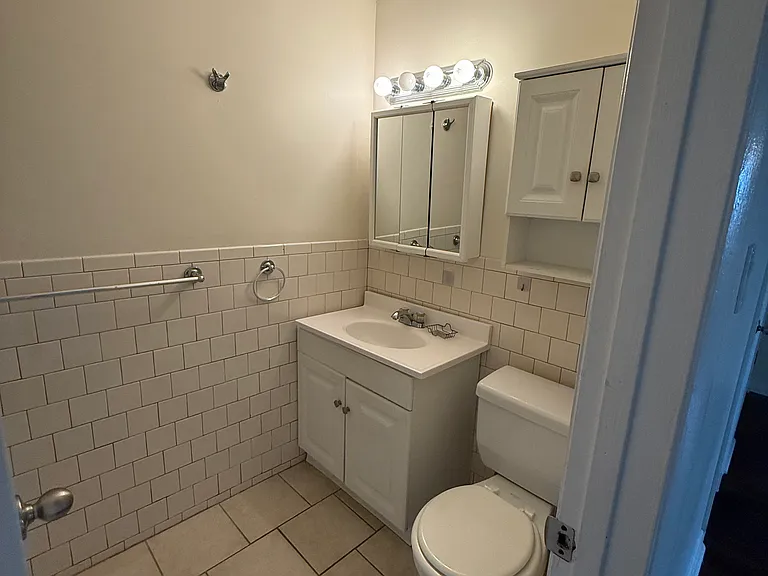 1725 Hoffnagle St #200 — Photo 4
