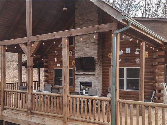 3rd image of 28845 Big Pine Rd