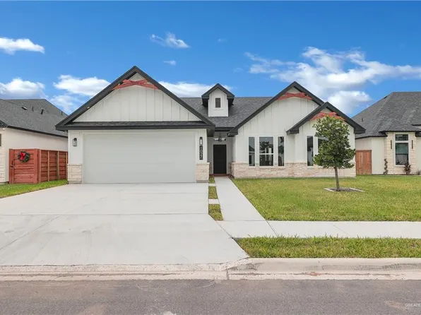 1027 Broken Arrow Dr, Alamo, TX 78516