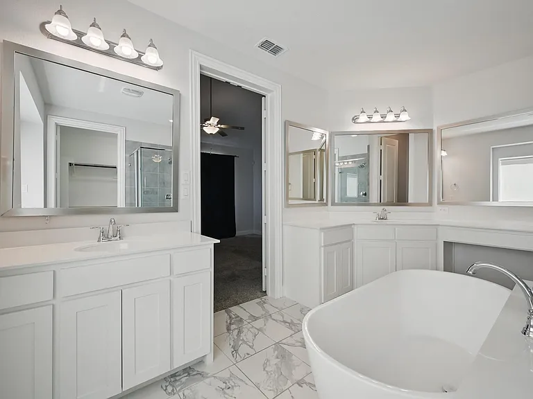 3010 Barefoot Ln — Photo 12