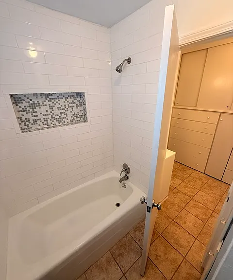 837 Northwood Rd — Photo 10