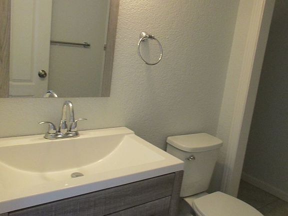 3rd image of 7539 Karlsberg Cir