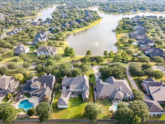 3rd image of 1227 Lake Grayson Dr