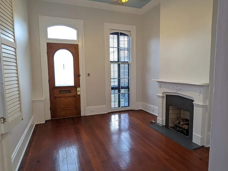 2831 Saint Thomas St — Photo 3