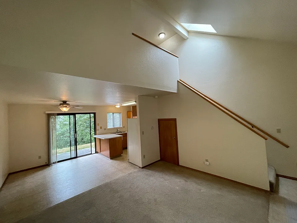 2333 Westwood Ct #E