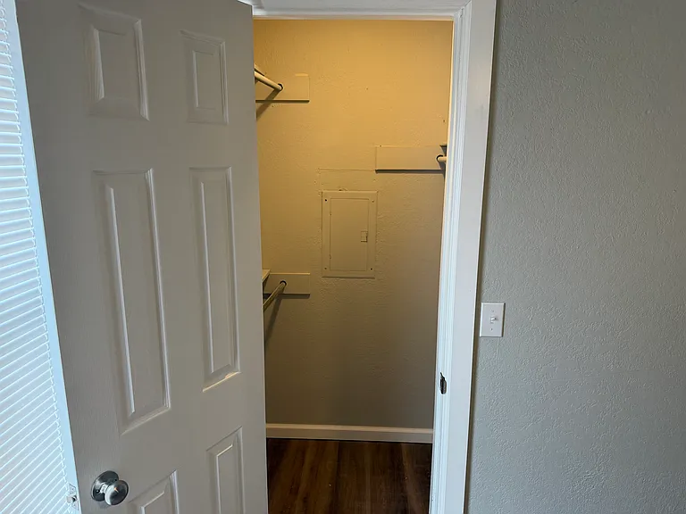2722 S Louisville Ave #A — Photo 15