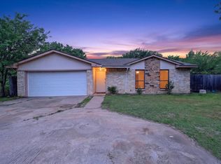 207 Water Ln, Crowley, TX 76036