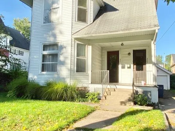 229 Calkins Ave SE, Grand Rapids, MI 49506