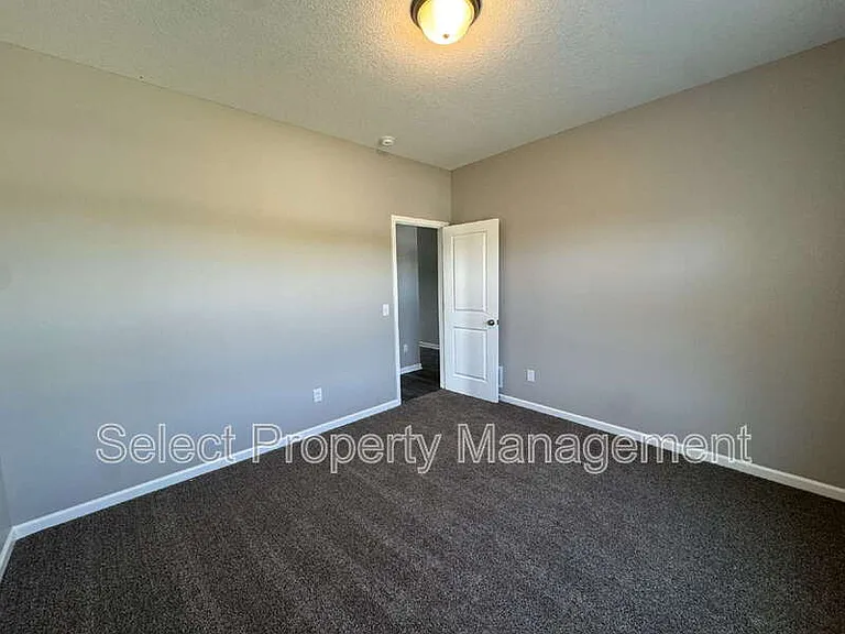 8793 Elmont Cv — Photo 7