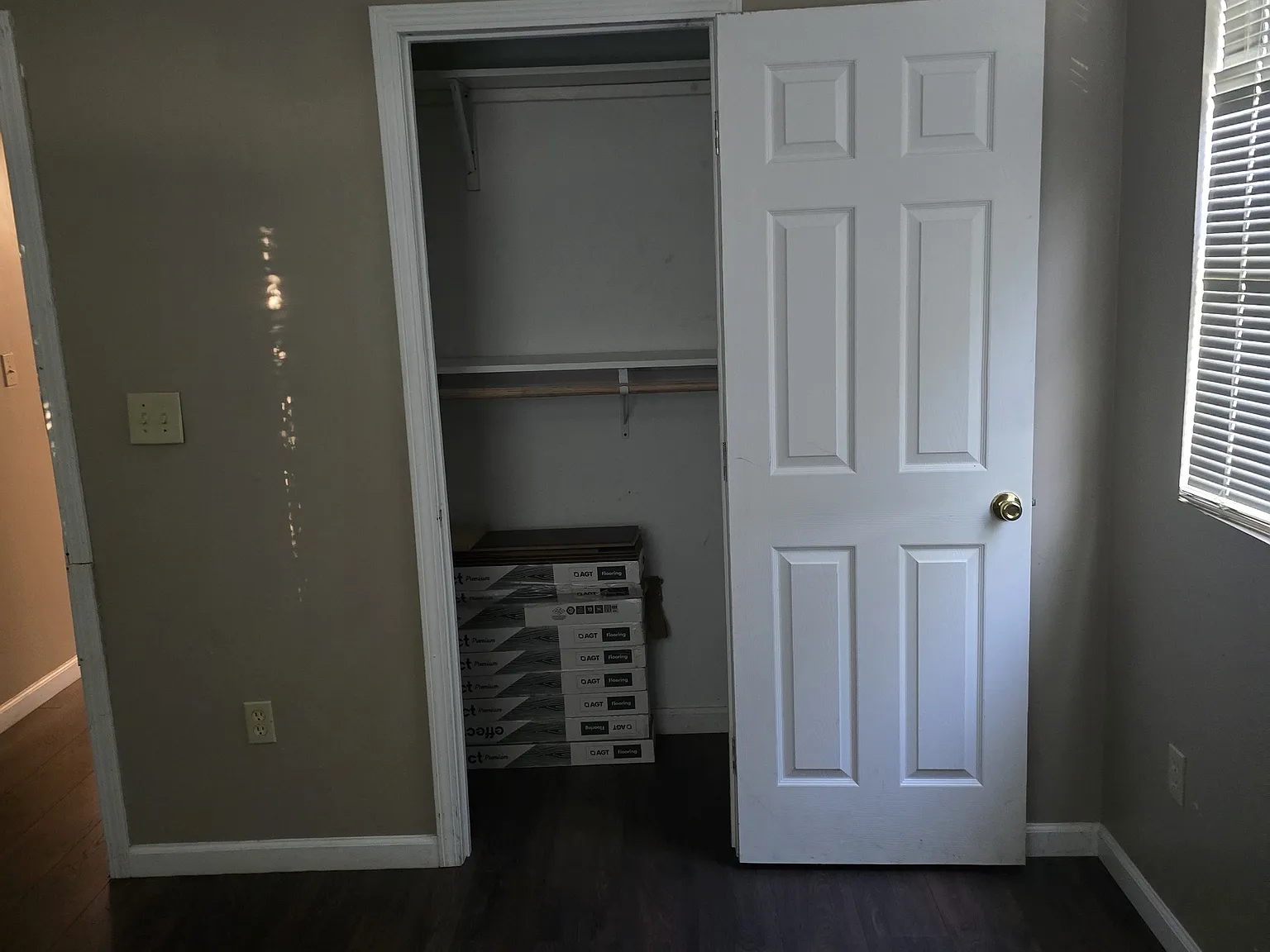 2 bed, 744 sqft, $1,950 — Photo 3