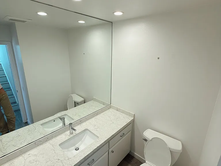 665 Del Parque Dr #E — Photo 8