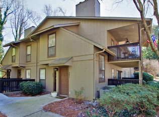 301 Cumberland Ct SE, Smyrna, GA