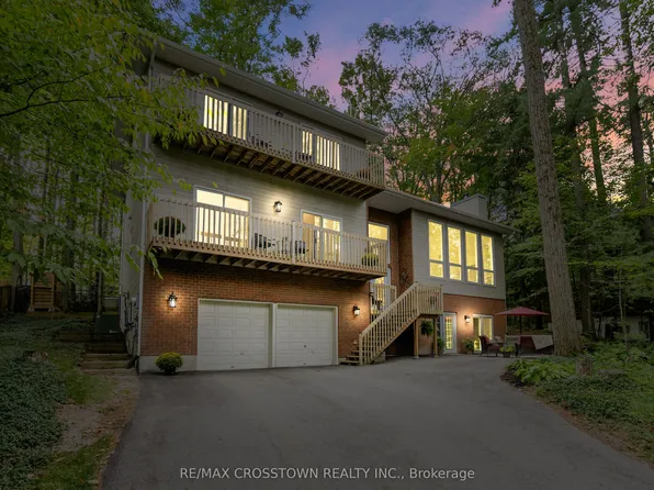 10 Beechwood Rd, Oro Medonte, ON L4M 4Y8