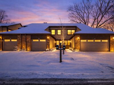 302 Linden Ln, Wheeling, IL, 60090