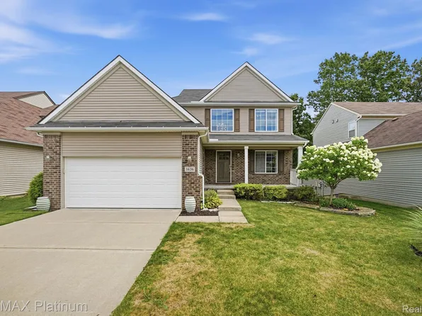 1636 Arbor View Ln, Howell, MI 48843