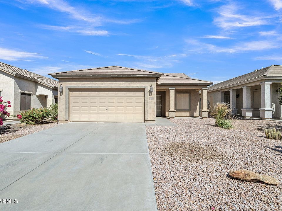 1st image of 550 E GOLDMINE Lane