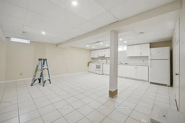 5723 Riverside Pl #BASEMENT — Photo 9